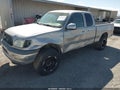 2001 Toyota Tundra — photo 2 of 12 | VIN 5TBRT34141S208523