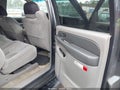 2003 Chevrolet Suburban 1500 — photo 8 of 11 | VIN 3GNEC16Z03G292717