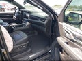 2024 GMC Yukon XL — photo 5 of 16 | VIN 1GKS2JKL5RR401332