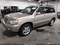 2004 Toyota Highlander — photo 2 of 17 | VIN JTEEP21A740026410