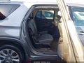 2019 Chevrolet Traverse — photo 8 of 18 | VIN 1GNEVKKW6KJ289118