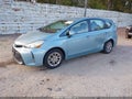 2015 Toyota Prius V — photo 2 of 16 | VIN JTDZN3EU0FJ026932