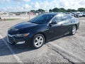 2020 Chevrolet Malibu — photo 2 of 17 | VIN 1G1ZC5STXLF011987