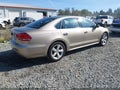 2015 Volkswagen Passat — photo 4 of 18 | VIN 1VWBT7A3XFC024330