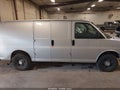 2015 Chevrolet Express 2500 — photo 13 of 16 | VIN 1GCWGFCF4F1269839