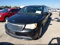 2014 Chrysler Town & Country — photo 2 of 14 | VIN 2C4RC1BGXER171320