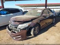 2017 Kia Optima — photo 2 of 16 | VIN 5XXGT4L38HG135451