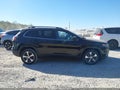 2019 Jeep Cherokee — photo 13 of 16 | VIN 1C4PJLDB1KD216072