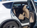 2015 Toyota RAV4 — photo 8 of 16 | VIN 2T3WFREV1FW174875