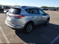 2017 Toyota RAV4 — photo 4 of 17 | VIN 2T3YFREV3HW372384