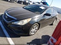 2011 Hyundai Sonata — photo 2 of 12 | VIN 5NPEB4AC5BH167783