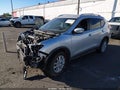 2017 Nissan Rogue — photo 2 of 15 | VIN KNMAT2MV2HP543799
