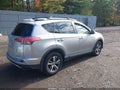 2018 Toyota RAV4 — photo 4 of 11 | VIN JTMRFREV5JJ239621