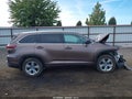 2019 Toyota Highlander — photo 14 of 17 | VIN 5TDDZRFH6KS989950
