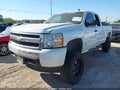 2008 Chevrolet Silverado 1500 — photo 2 of 18 | VIN 1GCEC190X8Z236281