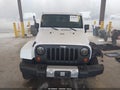2013 Jeep Wrangler Unlimited — photo 13 of 17 | VIN 1C4BJWEG9DL680242
