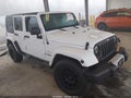 2013 Jeep Wrangler Unlimited — photo 1 of 17 | VIN 1C4BJWEG9DL680242