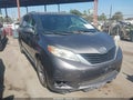 2011 Toyota Sienna — photo 6 of 12 | VIN 5TDKK3DC6BS103173