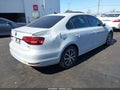 2017 Volkswagen Jetta — photo 4 of 16 | VIN 3VWDB7AJXHM397685