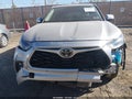 2022 Toyota Highlander — photo 11 of 15 | VIN 5TDBZRBH7NS563802