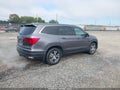 2017 Honda Pilot — photo 4 of 18 | VIN 5FNYF5H59HB038970