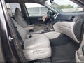 2017 Honda Pilot — photo 5 of 18 | VIN 5FNYF5H59HB038970