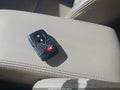 2014 Toyota Prius — photo 11 of 16 | VIN JTDKN3DU2E1840789