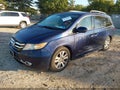 2015 Honda Odyssey — photo 2 of 16 | VIN 5FNRL5H94FB013424