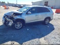 2014 Kia Sorento — photo 2 of 17 | VIN 5XYKT3A60EG508622
