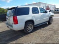 2007 GMC Yukon — photo 4 of 17 | VIN 1GKFK63827J219821