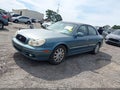 2004 Hyundai Sonata — photo 2 of 17 | VIN KMHWF35H74A017110