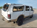 2002 Ford Excursion — photo 4 of 11 | VIN 1FMSU43F62EC39445