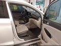 2019 Hyundai Tucson — photo 5 of 19 | VIN KM8J33AL2KU024619