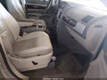 2009 Chrysler Town & Country — photo 5 of 14 | VIN 2A8HR54119R676297