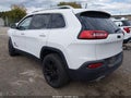 2016 Jeep Cherokee — photo 3 of 16 | VIN 1C4PJLDB0GW239239