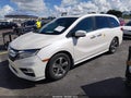 2018 Honda Odyssey — photo 2 of 16 | VIN 5FNRL6H86JB049511