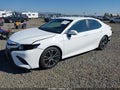2020 Toyota Camry — photo 2 of 17 | VIN 4T1G11AK7LU939351