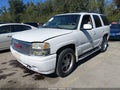 2001 GMC Yukon — photo 2 of 18 | VIN 1GKEK63U61J308050