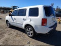 2015 Honda Pilot — photo 3 of 17 | VIN 5FNYF4H46FB055322