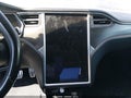 2013 Tesla Model S — photo 16 of 17 | VIN 5YJSA1CP5DFP22480