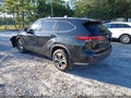 2020 Toyota Highlander — photo 3 of 17 | VIN 5TDHZRBH3LS042664