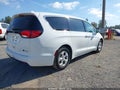 2017 Chrysler Pacifica — photo 4 of 16 | VIN 2C4RC1H72HR837310