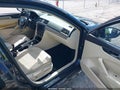 2017 Volkswagen Passat — photo 5 of 16 | VIN 1VWBT7A34HC062896