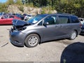 2017 Toyota Sienna — photo 2 of 21 | VIN 5TDYZ3DC9HS899013
