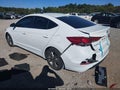 2018 Hyundai Elantra — photo 3 of 16 | VIN 5NPD84LF1JH360027