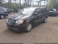 2016 Chrysler Town & Country — photo 2 of 16 | VIN 2C4RC1BG5GR187976