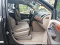2016 Chrysler Town & Country — photo 5 of 16 | VIN 2C4RC1BG5GR187976