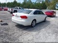 2012 Volkswagen Passat — photo 4 of 17 | VIN 1VWBH7A37CC103256