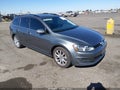 2017 Volkswagen Golf SportWagen — photo 1 of 17 | VIN 3VWC17AU5HM507177