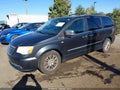 2014 Chrysler Town & Country — photo 2 of 17 | VIN 2C4RC1CGXER257015